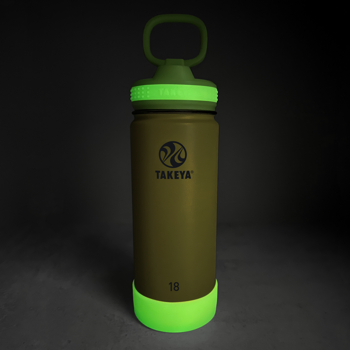 actives-kids-glow-in-the-dark-water-bottle-with-straw-lid-q0 51075-Actives-Kids-Straw-18-GID-LightningGreen-dark-V2.png